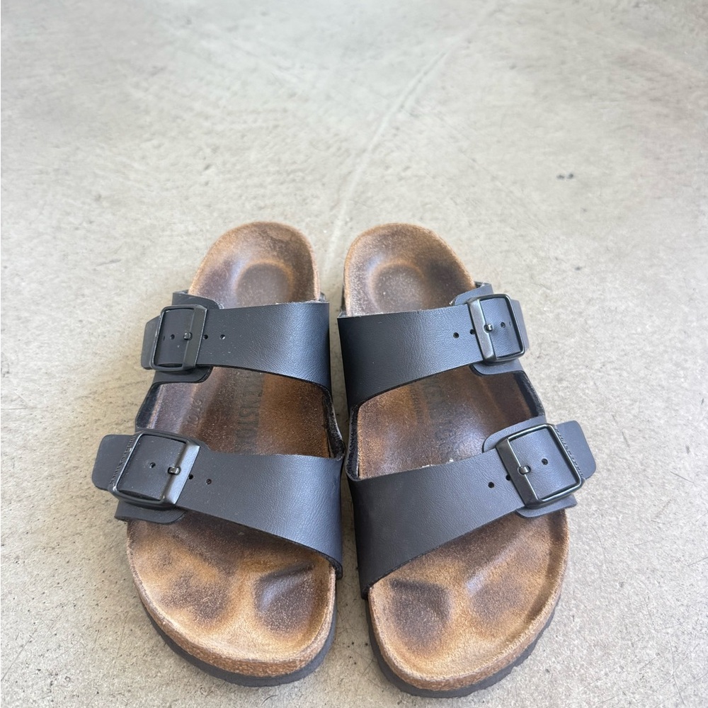 Black birkenstock